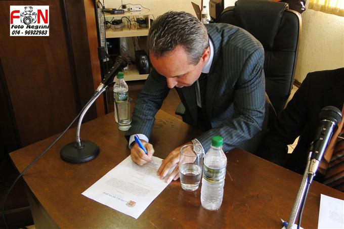 DSC05043 (Custom).JPG